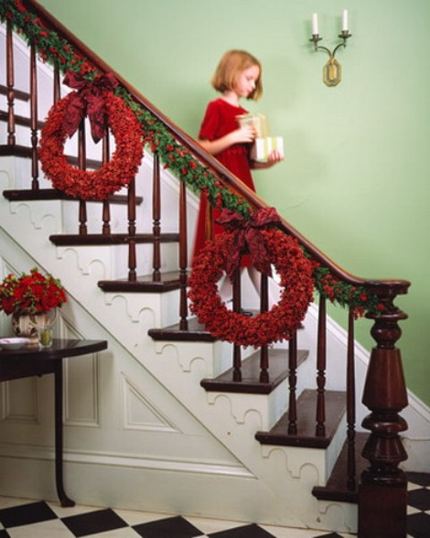 Staircase Christmas Decorating Ideas
 100 Awesome Christmas Stairs Decoration Ideas DigsDigs