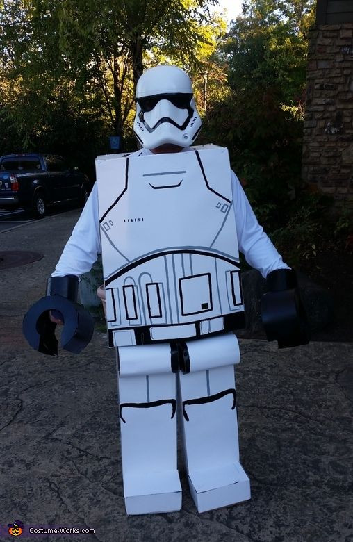 Stormtrooper Costume DIY
 1000 ideas about Costume Stormtrooper on Pinterest