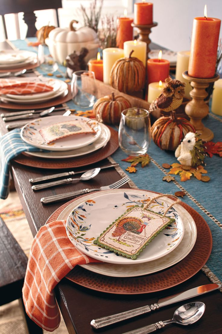 Table Decorations For Thanksgiving
 1000 ideas about Thanksgiving Table on Pinterest