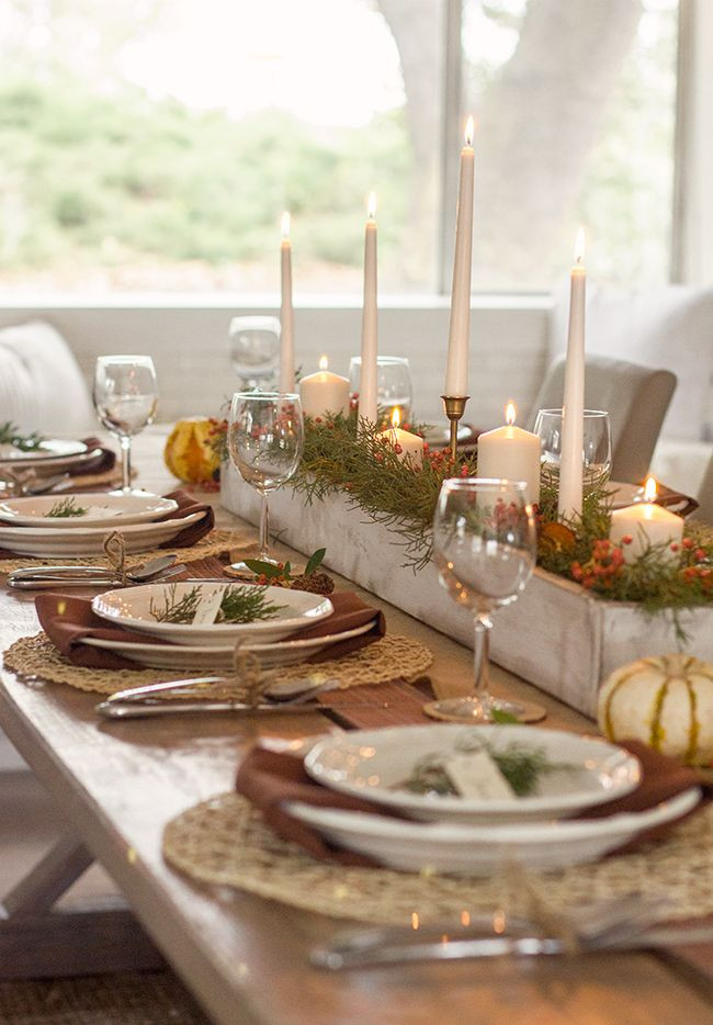 Table Decorations For Thanksgiving
 1000 ideas about Rustic Thanksgiving Decor on Pinterest