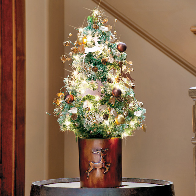 Table Top Christmas Trees
 29 AWESOME TABLETOP CHRISTMAS TREE IDEAS FOR SMALL SPACES