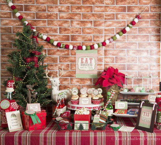 Teen Christmas Party Ideas
 17 Best ideas about Christmas Party Centerpieces on