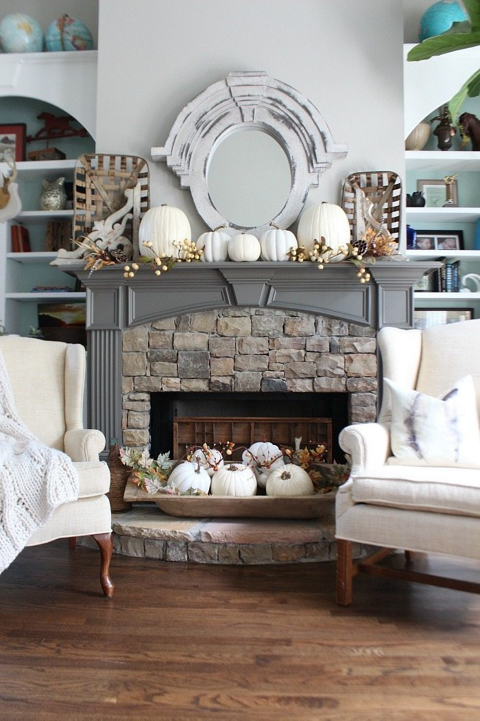 Thanksgiving Fireplace Decor
 Affordable Fall Home Decor Ideas
