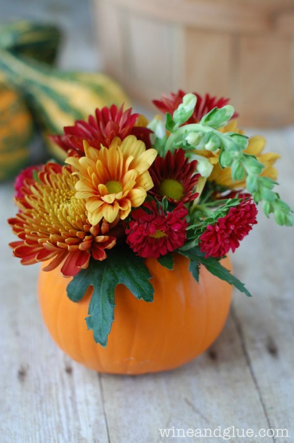 Thanksgiving Flower Arrangement Ideas
 25 best ideas about Pumpkin centerpieces on Pinterest