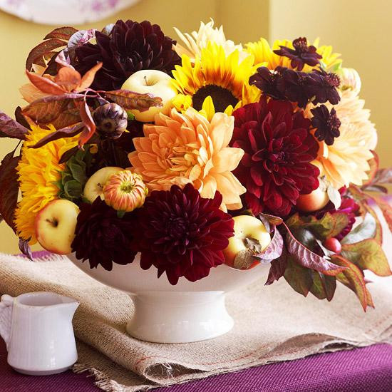 Thanksgiving Flower Centerpiece
 25 Fall Flower Arrangements Thanksgiving Table
