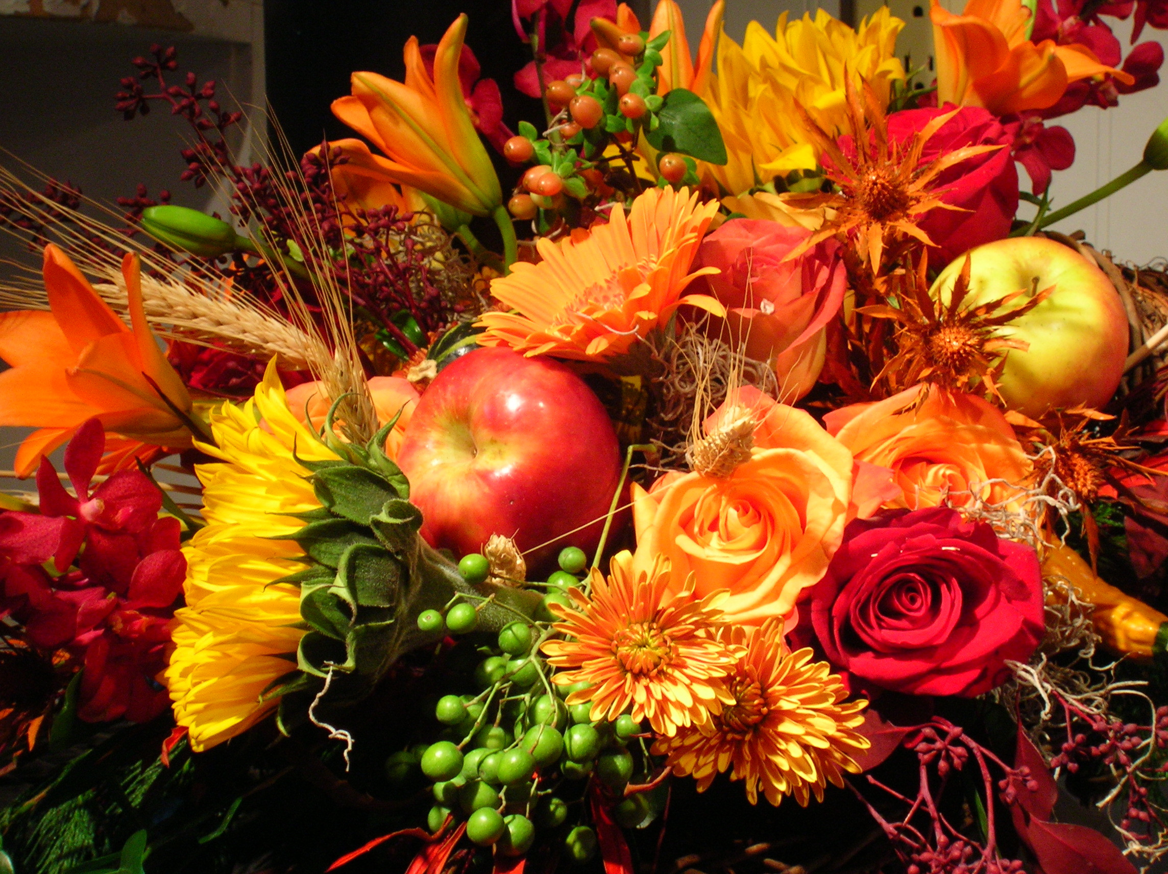 Thanksgiving Flower Centerpieces
 Ferns And Flowers
