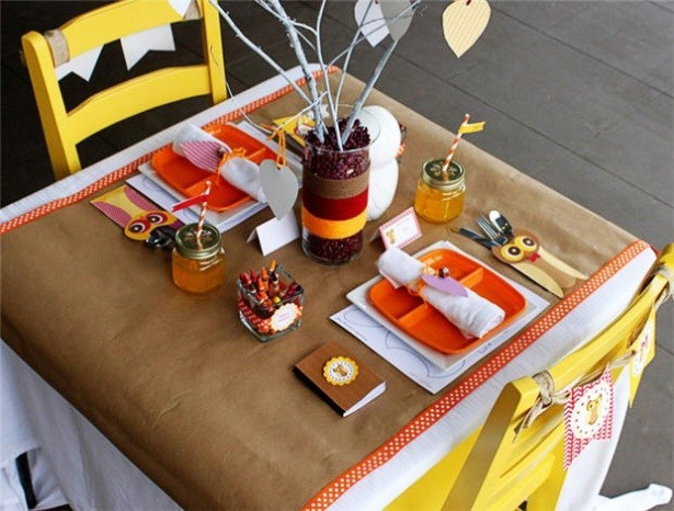 Thanksgiving Kids Table
 Kids Thanksgiving Table Ideas B Lovely Events