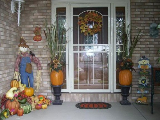 Thanksgiving Porch Decorations
 3 Homemade Thanksgiving Outdoor Decorations To Make With