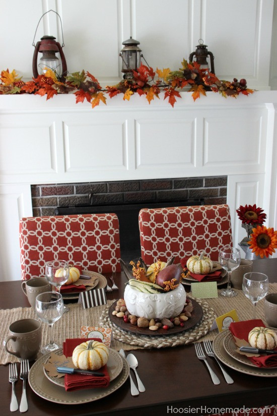 Thanksgiving Table Decor Ideas
 Simple Thanksgiving Table Decoration Hoosier Homemade