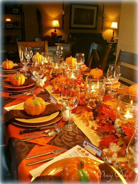 Thanksgiving Table Decorations
 Best 25 Thanksgiving table settings ideas on Pinterest