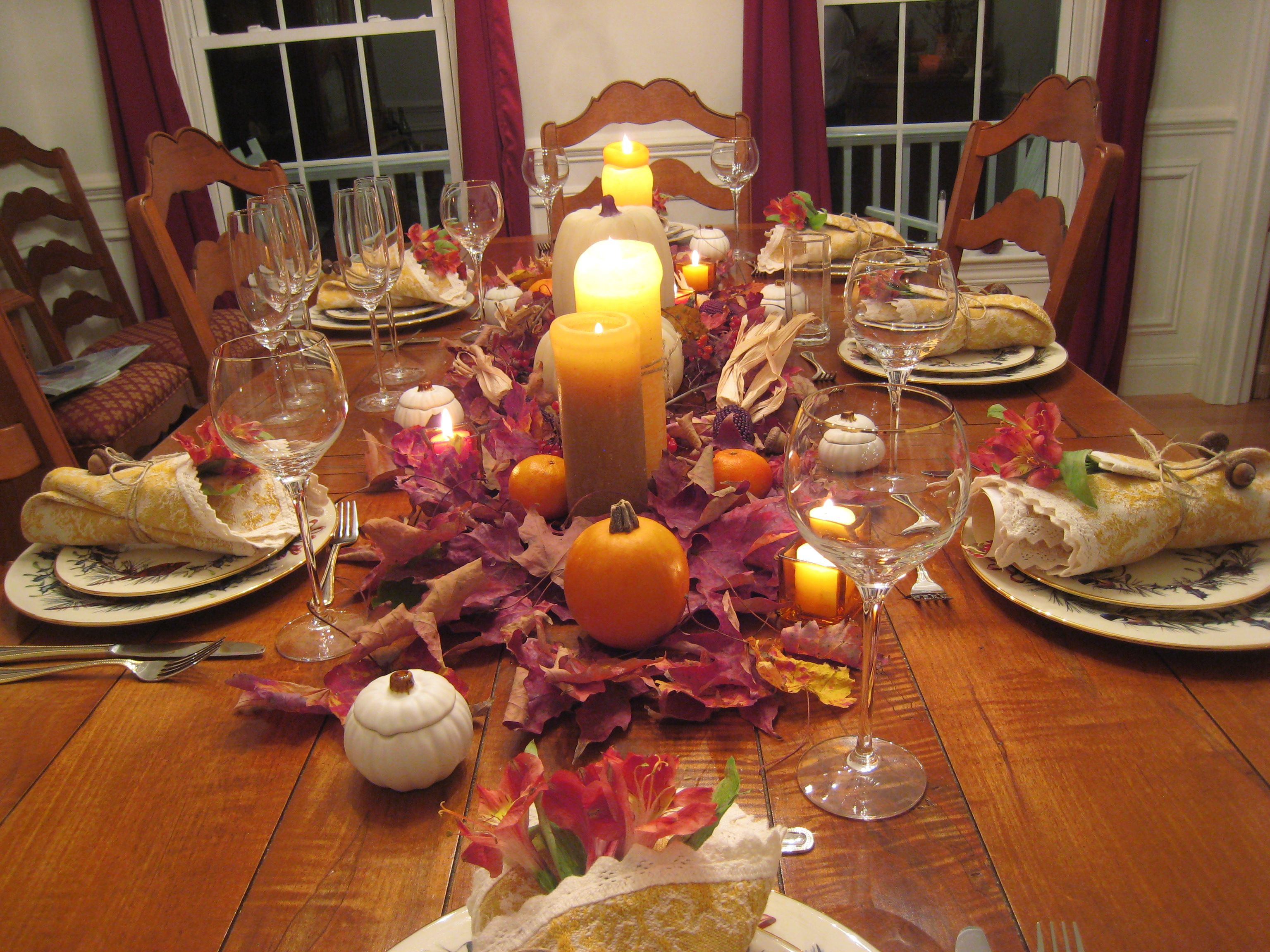Thanksgiving Table Decorations Pinterest
 Thanksgiving Table setting & decorations