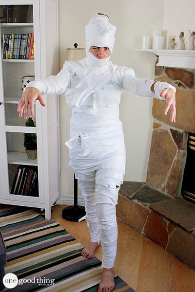 Toilet Paper Halloween Costume
 DIY Halloween Costumes For Adults & Kids You Can Make In A