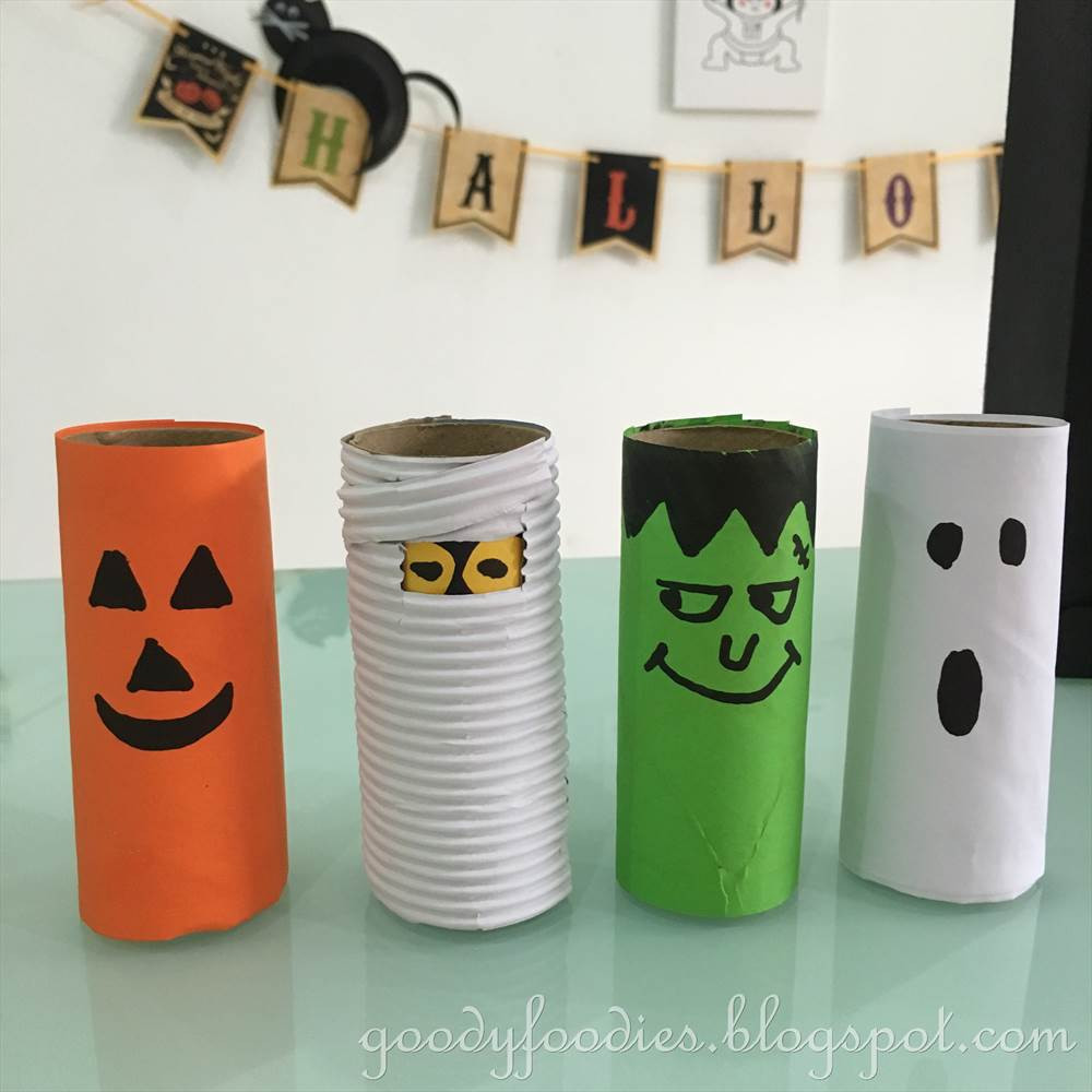 Toilet Paper Halloween Crafts
 GoodyFoo s 5 Fun Halloween Crafts To Do with Your Kids