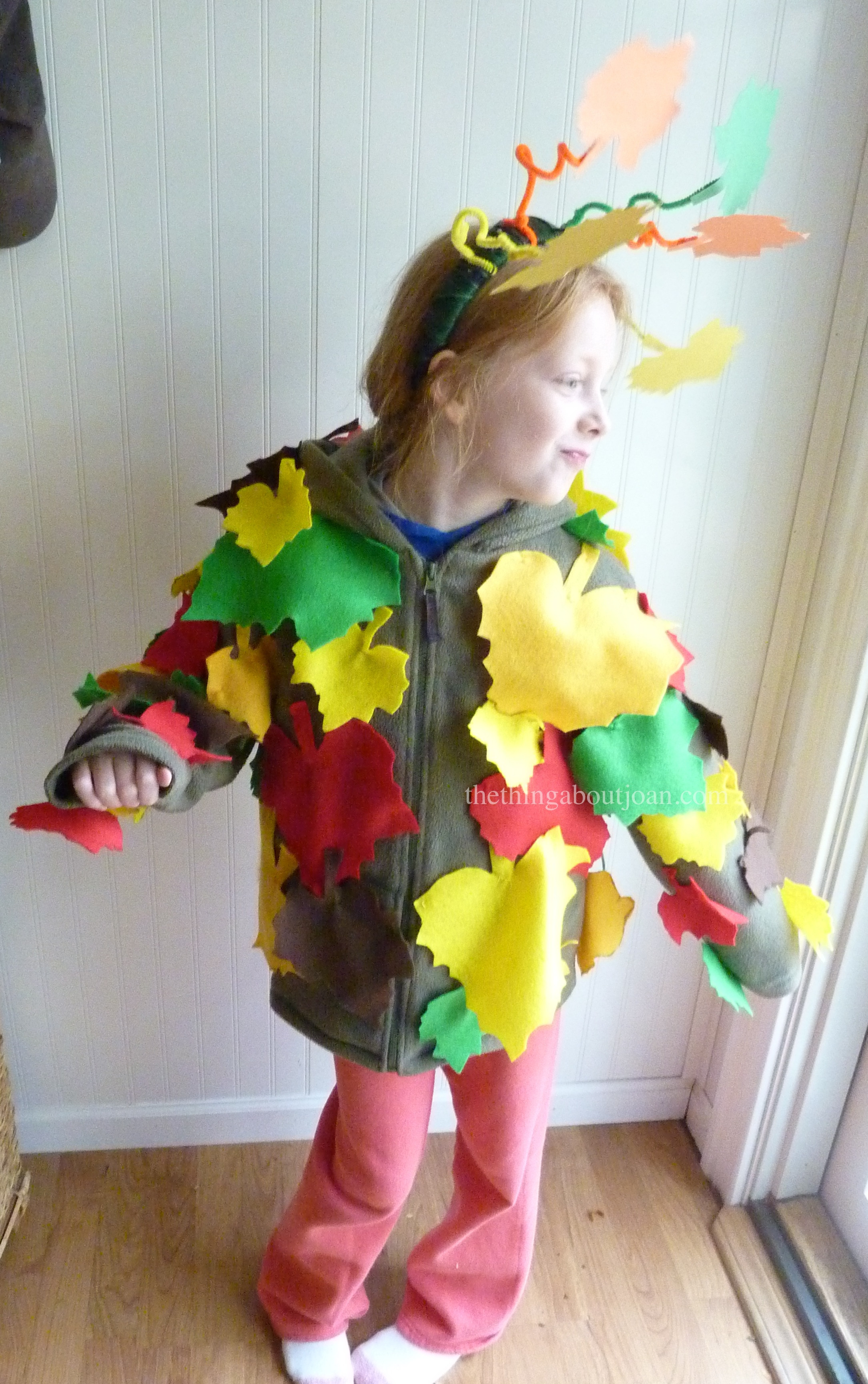 Tree Costume DIY
 Make like a tree E’s DIY tree costume