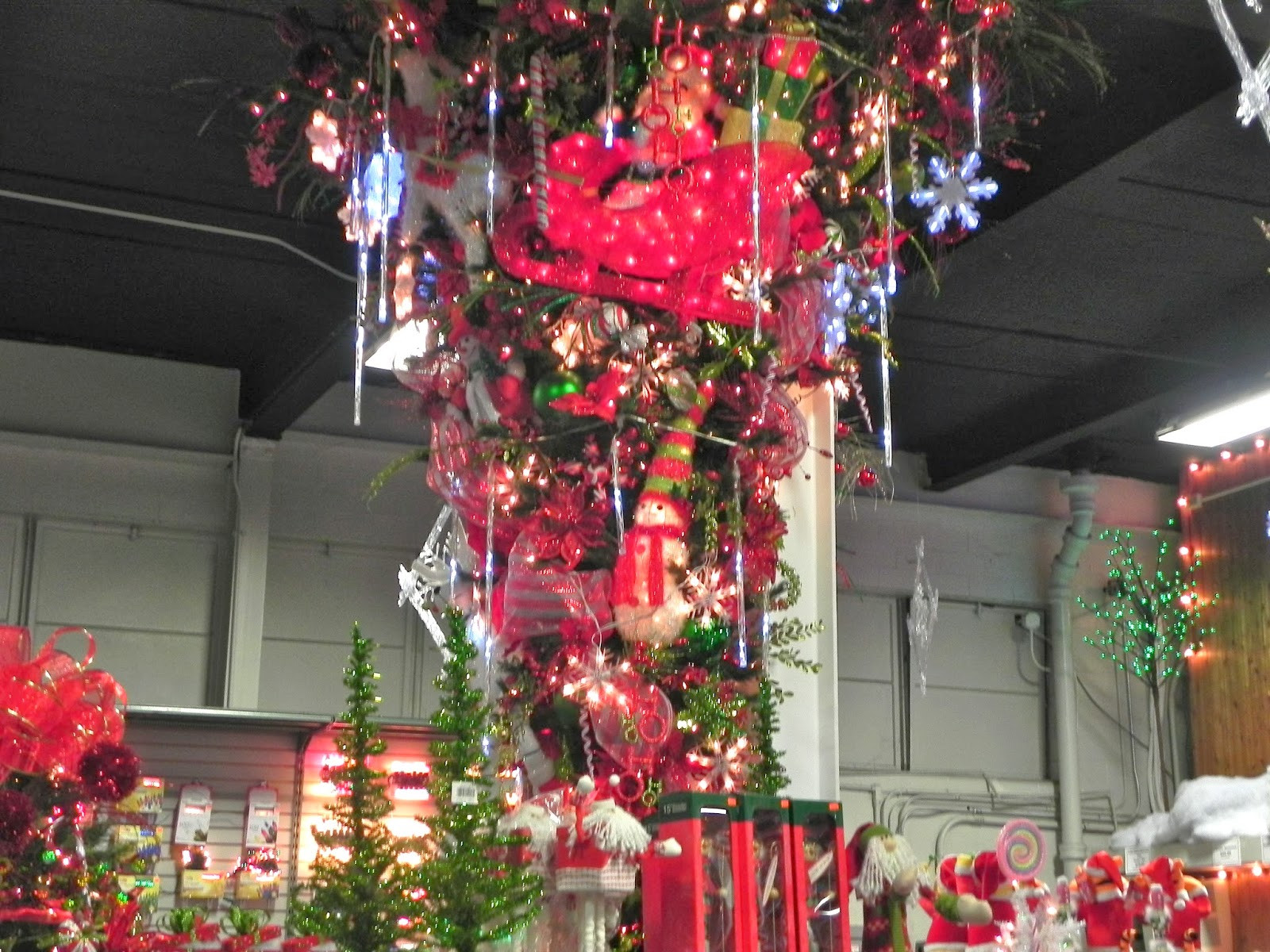 Upside Down Christmas Tree DIY
 Sheer Serendipity Upside down Christmas tree