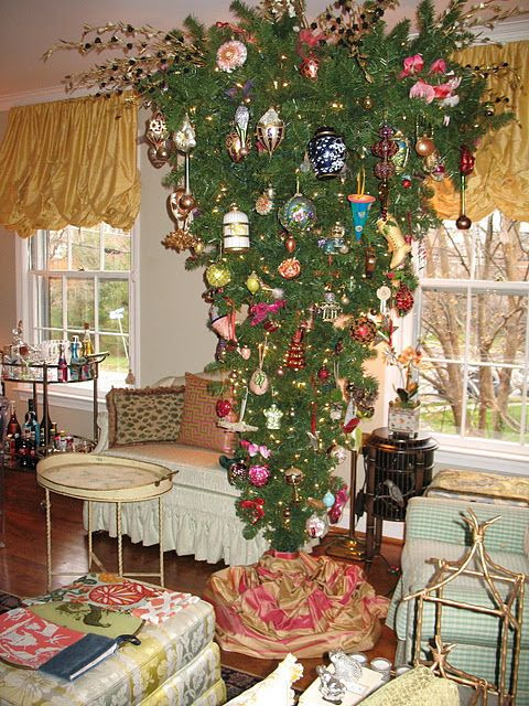 Upside Down Christmas Tree DIY
 e of my upside down Christmas trees