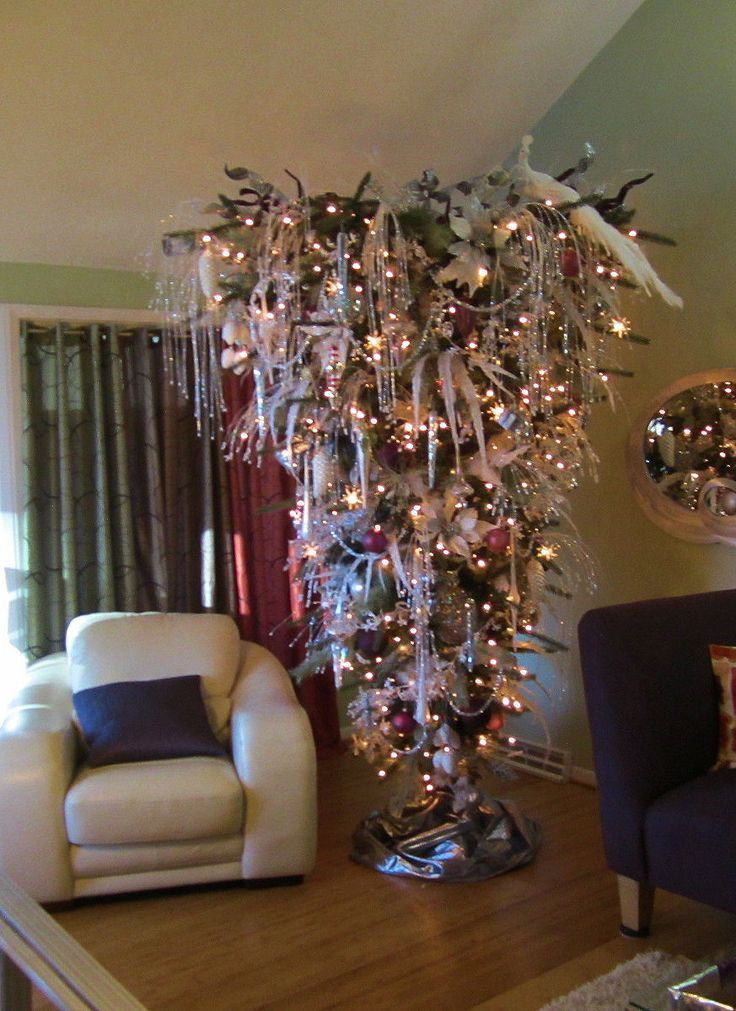 Upside Down Christmas Tree DIY
 25 unique Upside down christmas tree ideas on Pinterest
