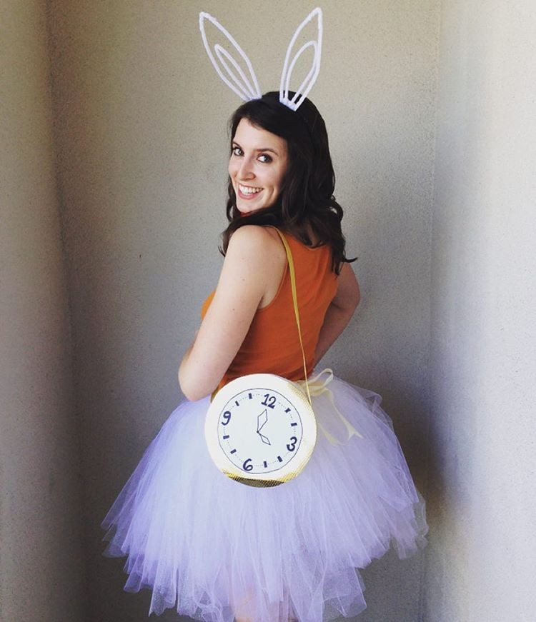 White Rabbit Costume DIY
 Alice in Wonderland Halloween Costume DIY