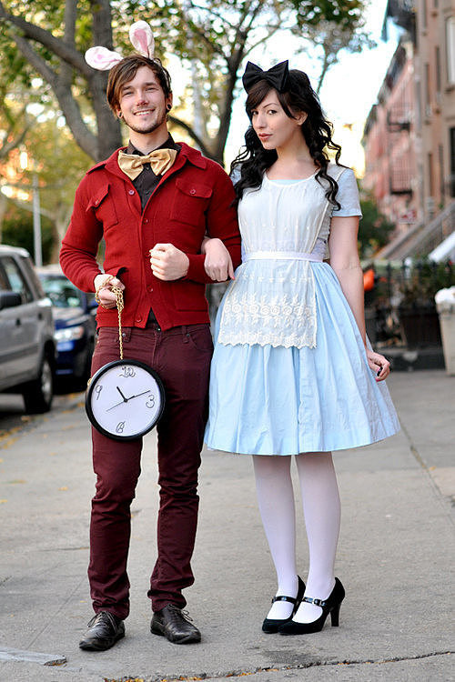 White Rabbit Costume DIY
 Alice in Wonderland Halloween Costume DIY