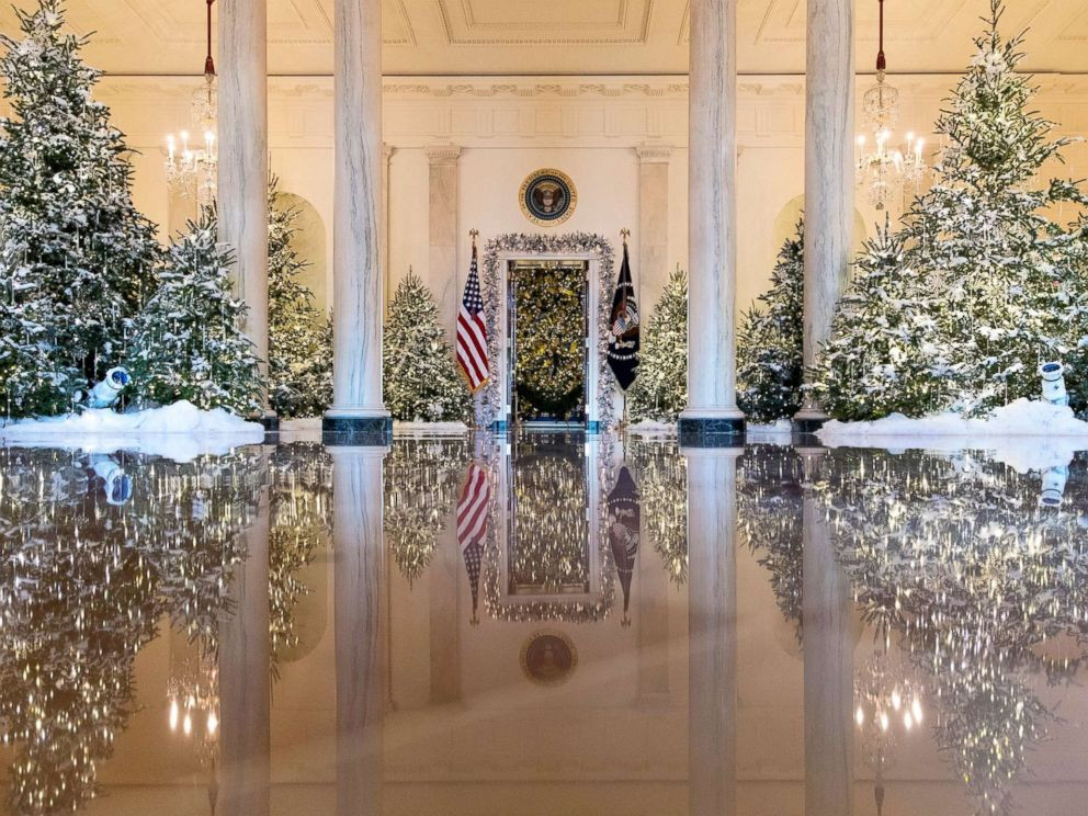 Whitehouse Christmas Tree Lighting 2019
 White House reveals 2017 Christmas decorations ABC News