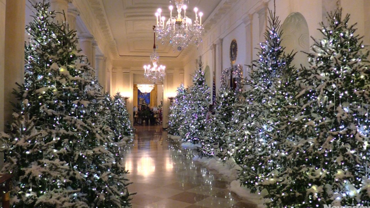Whitehouse Christmas Tree Lighting 2019
 First lady Melania Trump unveils White House Christmas