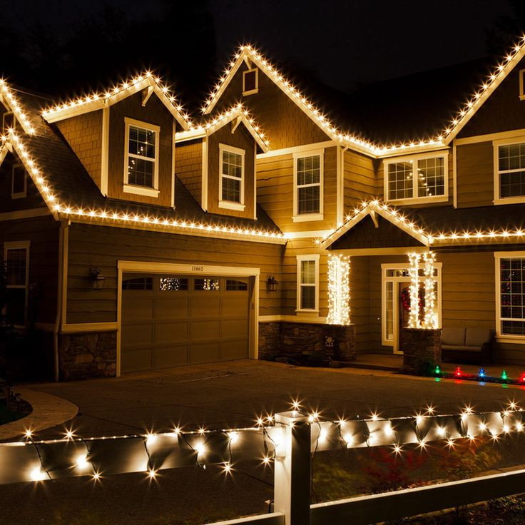 Whole House Christmas Lighting
 17 Best ideas about Exterior Christmas Lights on Pinterest