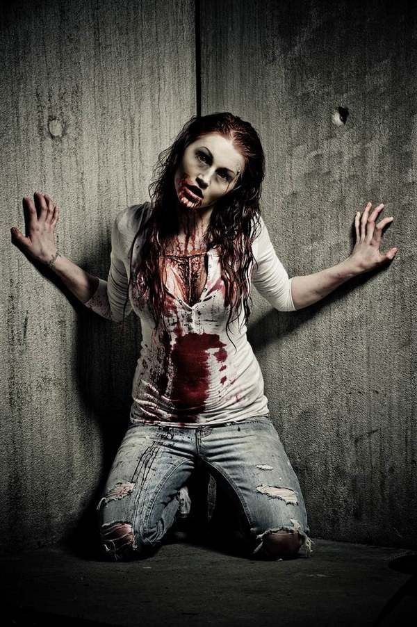 Zombie DIY Costume
 Best 25 Zombie costume women ideas on Pinterest